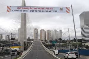 faixa-ponte-estaiada