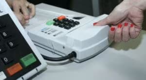 2014_politica_biometria_eleitoral_divulgacao_tre