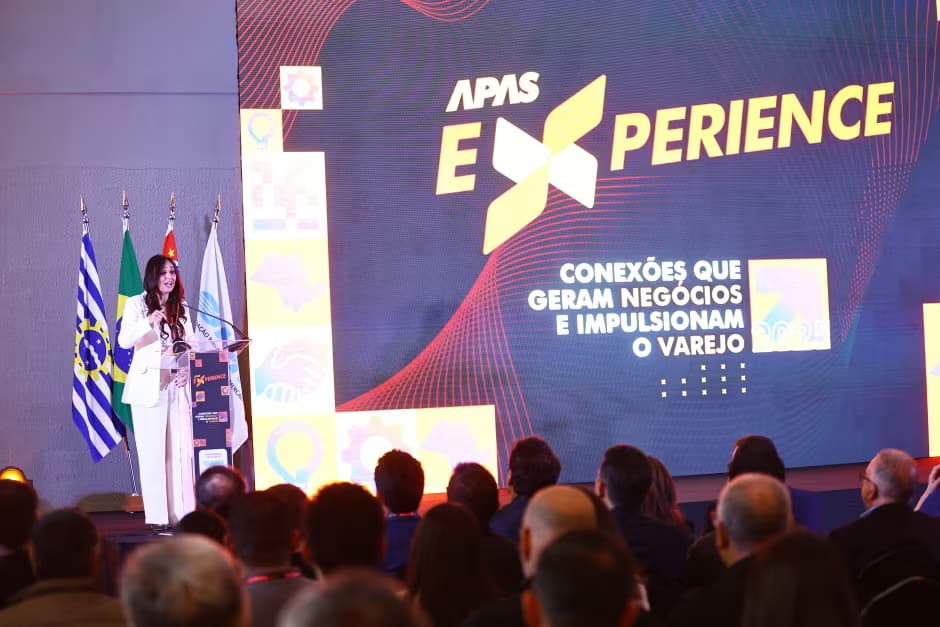 apas_experience-040157
