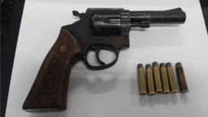 Caso_GCM_arma_ilegal-640913