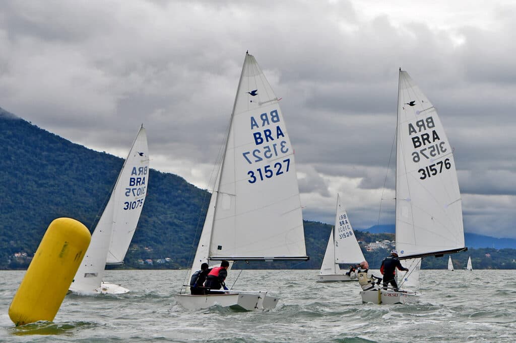 De_20_a_22_de_novembro_Ilhabela_recebe_o_72_Campeonato_Paulista_da_Classe_Snipe-978932