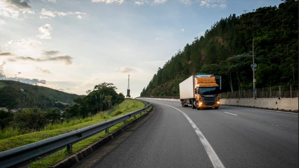 Rodovia_dos_Tamoios_2026-126490