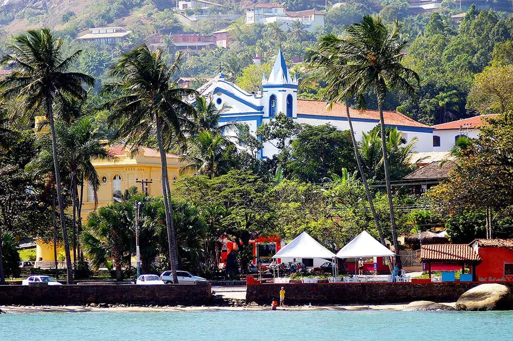 Vista-geral-da-Vila-em-Ilhabela-Reginaldo-Pupo-956009