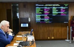 votacao_escala_6x1-866124