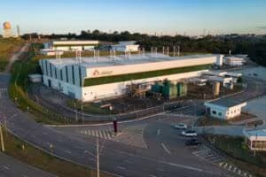 Com sede em São José, AKAER continuará operando no Brasil após aquisição pela EDGE, reforçando o polo aeroespacial - Foto: Divulgação