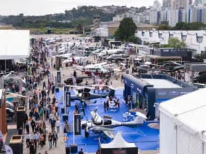 Vista parcial da área de exposição da Labace no Campo de Marte - Divulgação