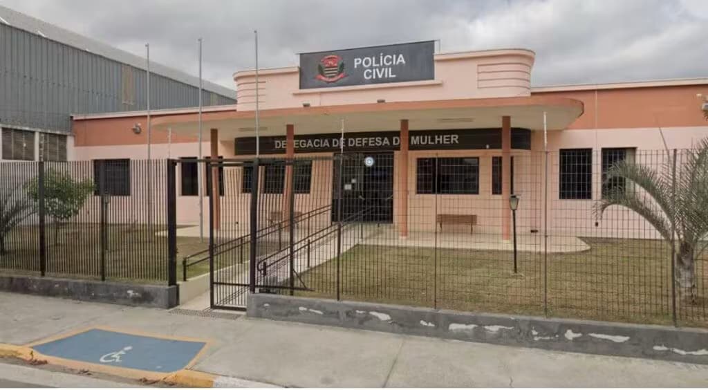 delegacia da mulher pinda - Reprodução