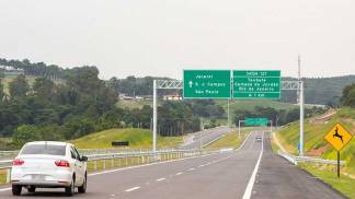 Rodovia Carvalho Pinto estrada estadual divulgação governo SP Rodovia Carvalho Pinto estrada estadual divulgação governo SP
