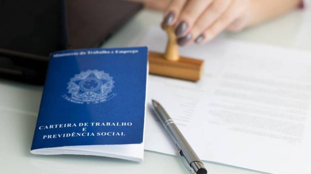 CARTEIRA (Reprodução/Getty Images) CARTEIRA (Reprodução/Getty Images)