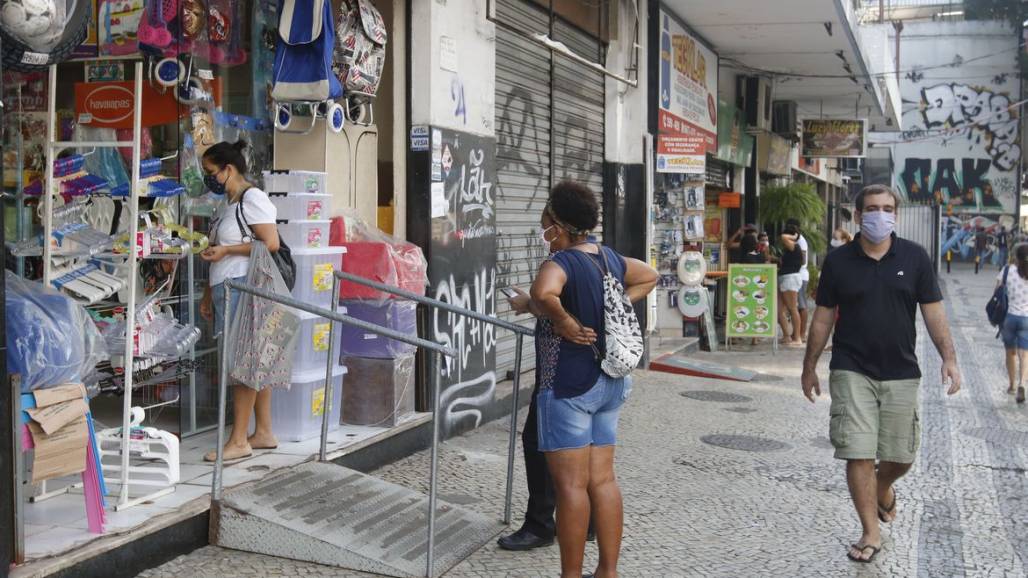 comercio_de_rua_e_saloes_de_beleza_reabrem20200627_0335 (Reprodução/AgênciaBrasil/FernandoFrazão) comercio_de_rua_e_saloes_de_beleza_reabrem20200627_0335 (Reprodução/AgênciaBrasil/FernandoFrazão)