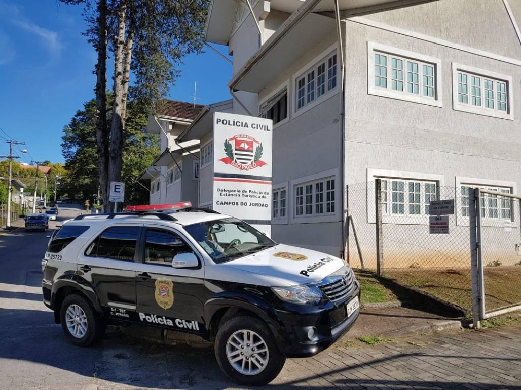 DELEGACIA DE POLICIA EM CAMPOS DO JORDÃO (Reprodução / Facebook) DELEGACIA DE POLICIA EM CAMPOS DO JORDÃO (Reprodução / Facebook)