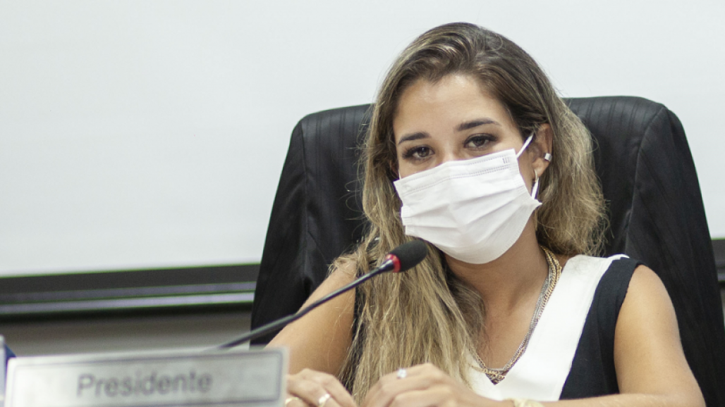 Diana Matarazzo - ilhabela (Foto: Divulgação/ CMI) Diana Matarazzo - ilhabela (Foto: Divulgação/ CMI)