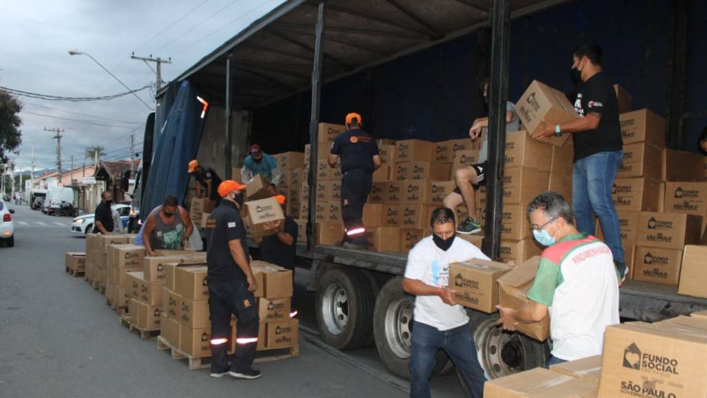 Doação alimentos Pinda (Divulgação/PMP) Doação alimentos Pinda (Divulgação/PMP)