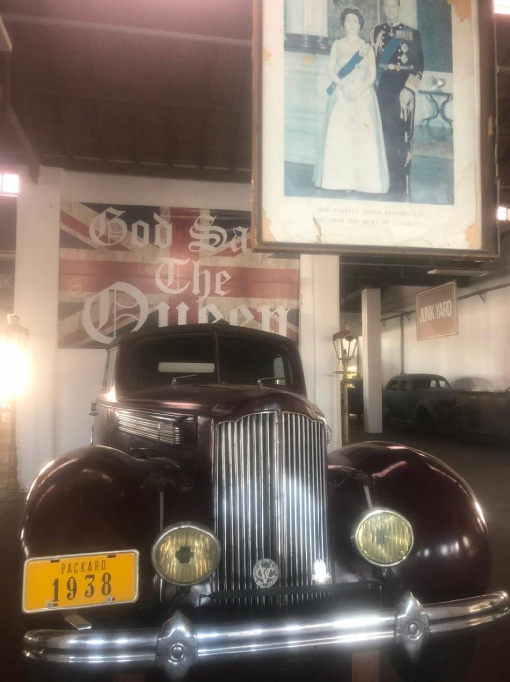 Carro que Príncipe Phillip usou em sua visita à São Paulo em 1968 está em Caçapava (Foto: Arquivo Pessoal) Carro que Príncipe Phillip usou em sua visita à São Paulo em 1968 está em Caçapava (Foto: Arquivo Pessoal)