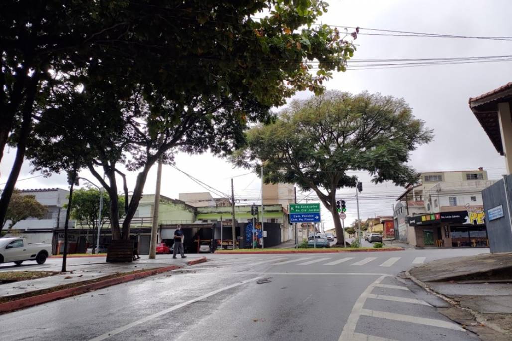 rotatoria-rua-gisele-martins (Foto: Divulgação/PMSJC) rotatoria-rua-gisele-martins (Foto: Divulgação/PMSJC)