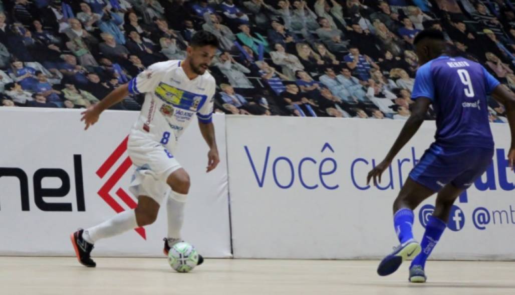 Futsal 990 (Brenno Domingues/São José Futsal) Futsal 990 (Brenno Domingues/São José Futsal)