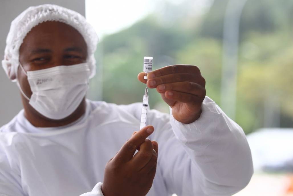 vacinação bpc (Claudio Vieira / PMSJC)