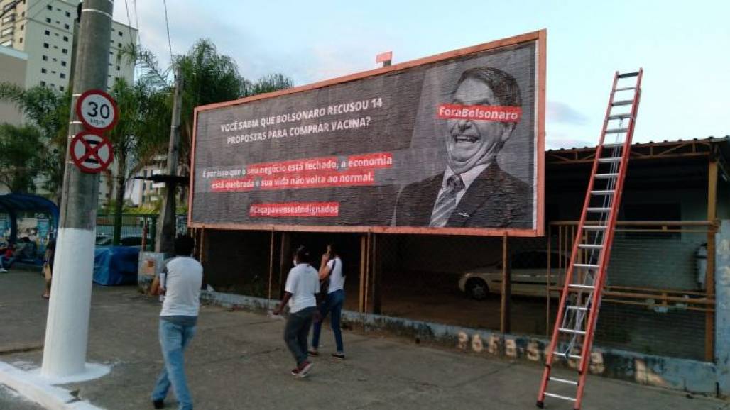 Outdoor contra Bolsonaro em Caçapava (Reprodução) Outdoor contra Bolsonaro em Caçapava (Reprodução)