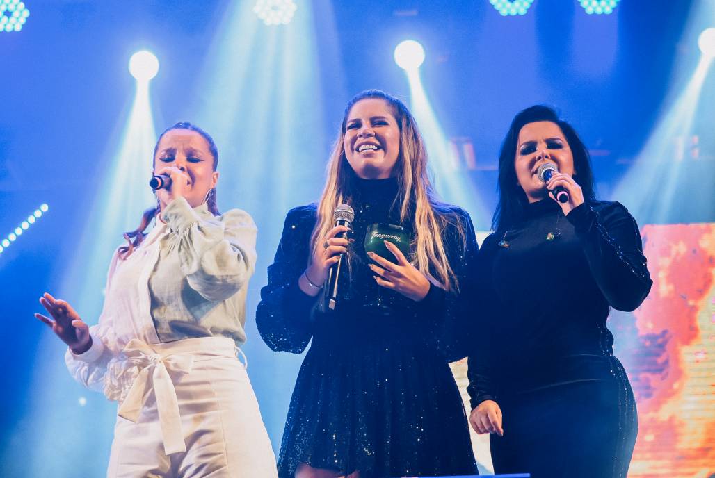 Após dois anos sem subir aos palcos, Marilia Mendonça se apresentou em São José dos Campos SP. De surpresa Maiara e Maraisa chegaram e cantaram juntas seu ultimo lançamento.-27 (Foto: Will Dias/AgNews) Após dois anos sem subir aos palcos, Marilia Mendonça se apresentou em São José dos Campos SP. De surpresa Maiara e Maraisa chegaram e cantaram juntas seu ultimo lançamento.-27 (Foto: Will Dias/AgNews)