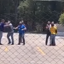 Aluno e examinador brigam em exame para CNH em São José Aluno e examinador brigam em exame para CNH em São José