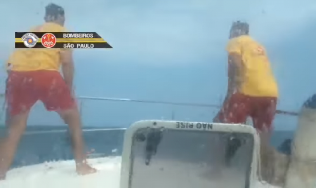 bombeiros busca ubatuba (Instagram/@ corpodebombeirosdapmesp) bombeiros busca ubatuba (Instagram/@ corpodebombeirosdapmesp)