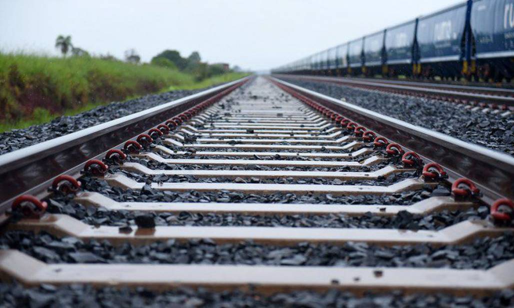 _construcao_e_operacao_de_ferrovias_ferrovia_trilhos_de_trem (© Ricardo Botelho/Minfra) _construcao_e_operacao_de_ferrovias_ferrovia_trilhos_de_trem (© Ricardo Botelho/Minfra)