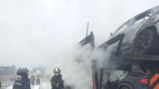 incêndio_caminhão_pinda incêndio_caminhão_pinda