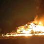 Ônibus de romeiros pega fogo em Caçapava