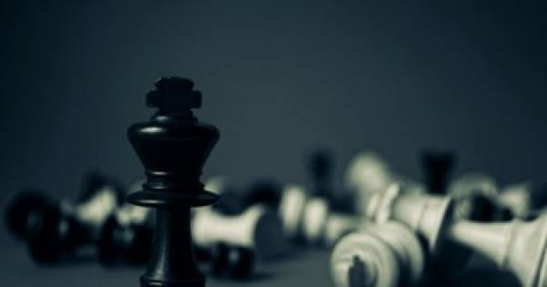 MEON JOVEM: Xadrez, um jogo milenar e interdisciplinar