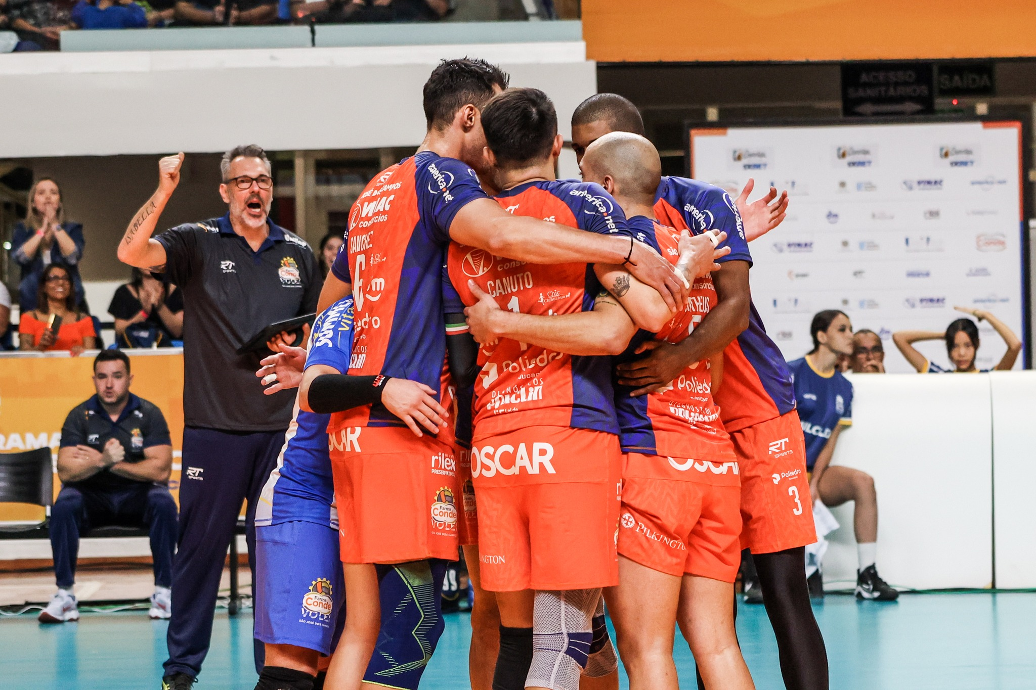 Sesi Vôlei Bauru e EC Pinheiros farão a final do Paulista Feminino