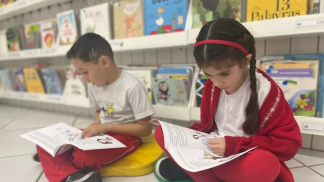 Leitura para bebês e crianças