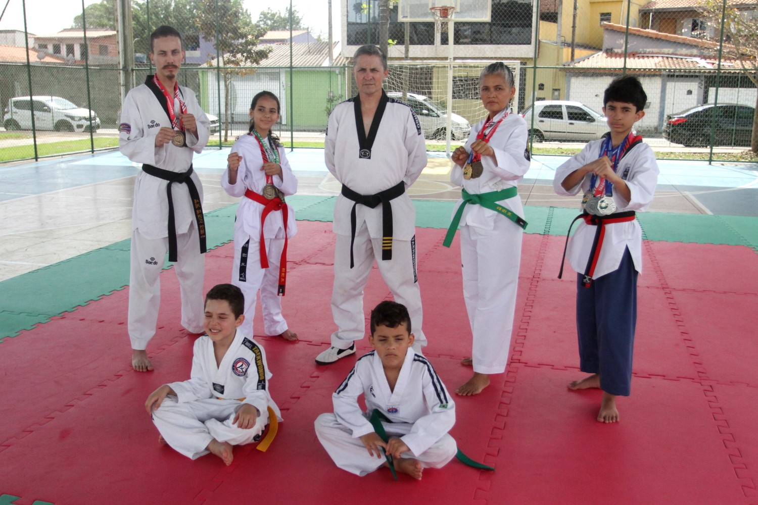 Jacareí conquista medalhas na Copa SP de Taekwondo 