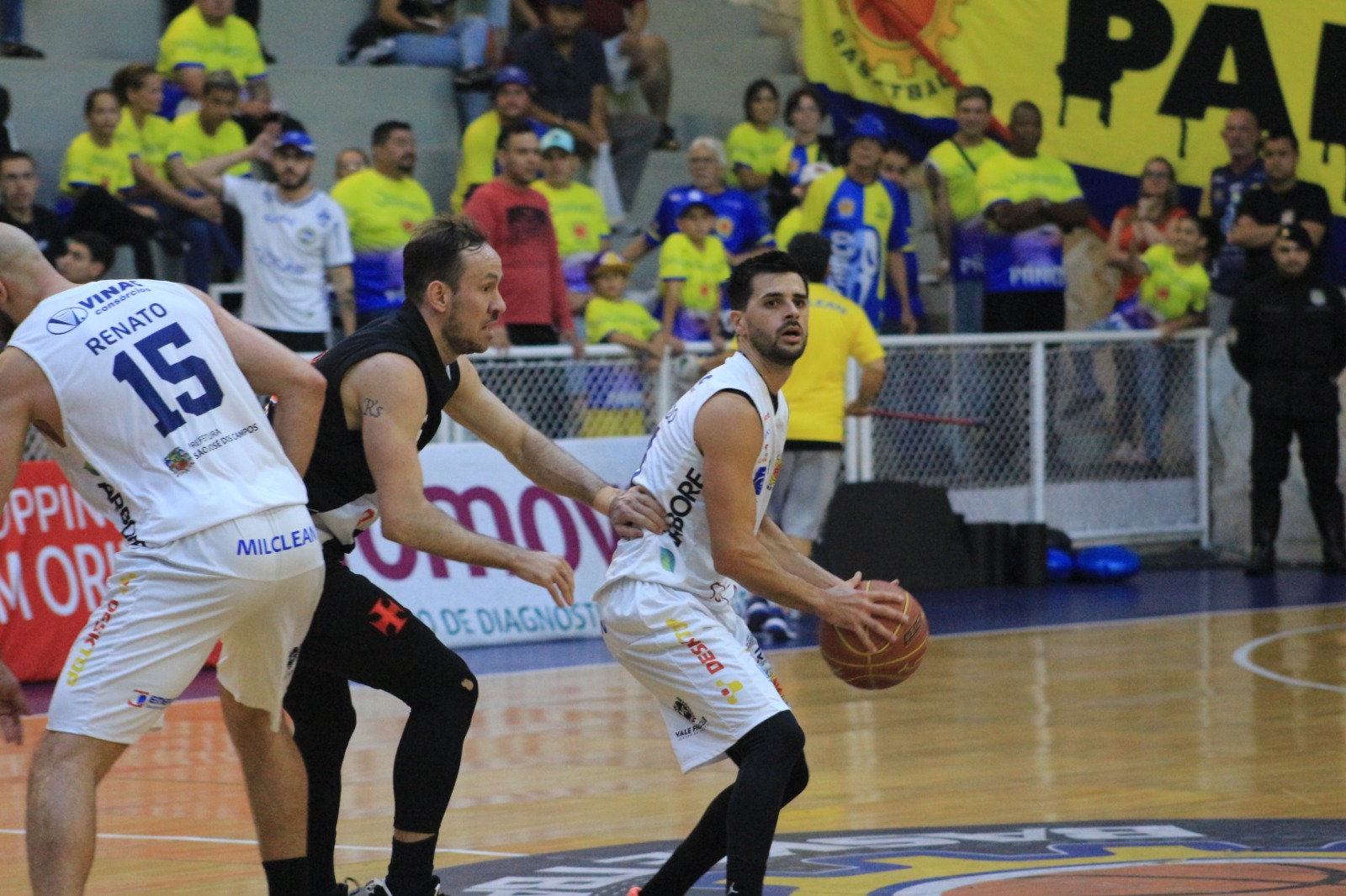 São José Basketball inicia sequência de 3 jogos em casa