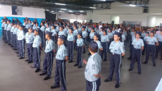 Escolas cívico-militares