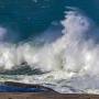 Marinha emite alerta de ressaca com ondas de até 2,5 metros no Litoral Norte