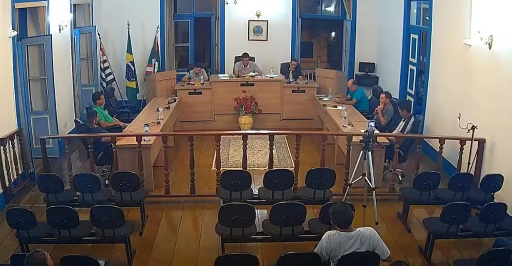 Câmara de São José do Barreiro rejeita CPI para investigar prefeito 