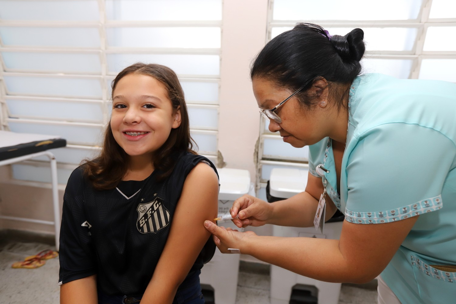 Jacareí amplia faixa de vacinação contra a dengue 