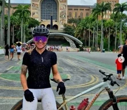 Ciclista campeã paulista morre em acidente no estado de Minas