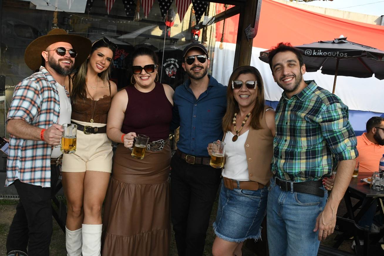 Juvêncio  Gabriel, Tamiris Faria, Renata Carvalho, Caio Prado, Nilvana Araujo e Rodrigo Veiga