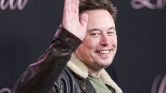 Elon-Musk-acumula-fortuna-inedita-no-mundo-de-U-400-bilhoes-1-1024x576