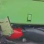 Motorista de ônibus fica ferido após colisão com moto em São José