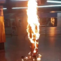 Homem ateia fogo ao próprio corpo em Estação do Metrô de SP