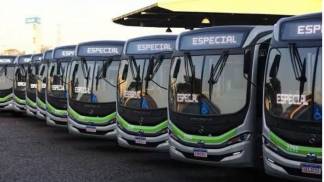 Onibus parados