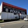 Adolescente é preso com carro roubado e tentar atropelar PM em Caçapava