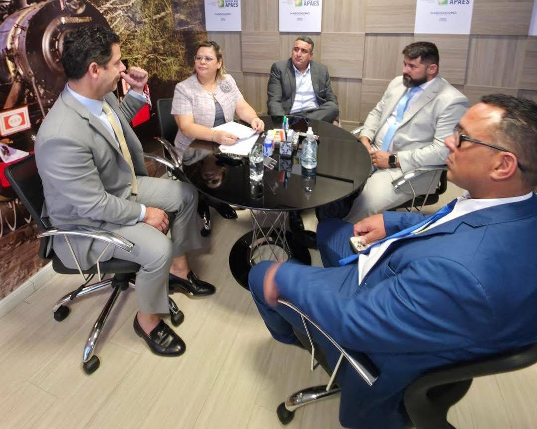 Prefeita de Ubatuba busca apoio em Brasília para fortalecer turismo local