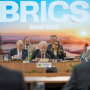 Lula fará reunião com Brics para definir reação ao tarifaço de Trump