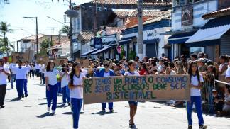 Cerca de mil estudantes participam do Desfile de 220 anos de Ilhabela (9)