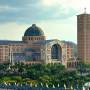 Aparecida deve receber 450 mil visitantes neste domingo (12)