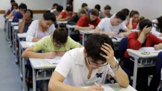 Estudantes