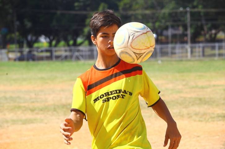 O sonho de ser jogador de futebol no mundo virtual